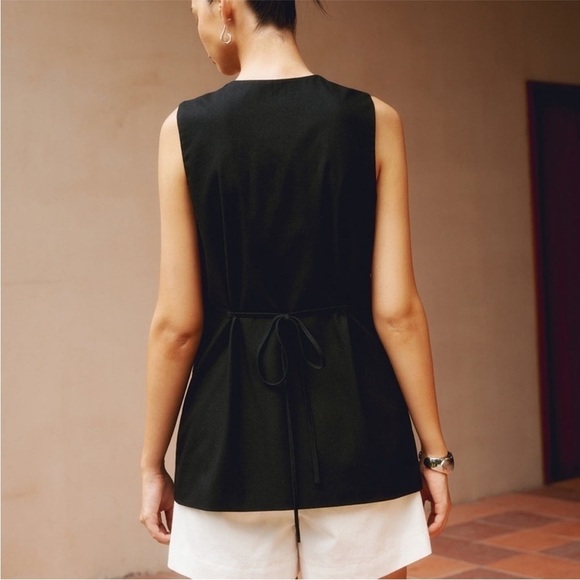 REVOLVE Black Button-Down Sleeveless Top - Picture 2 of 3